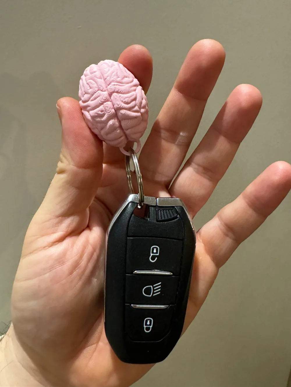 BEYİN ANAHTARLILIĞI