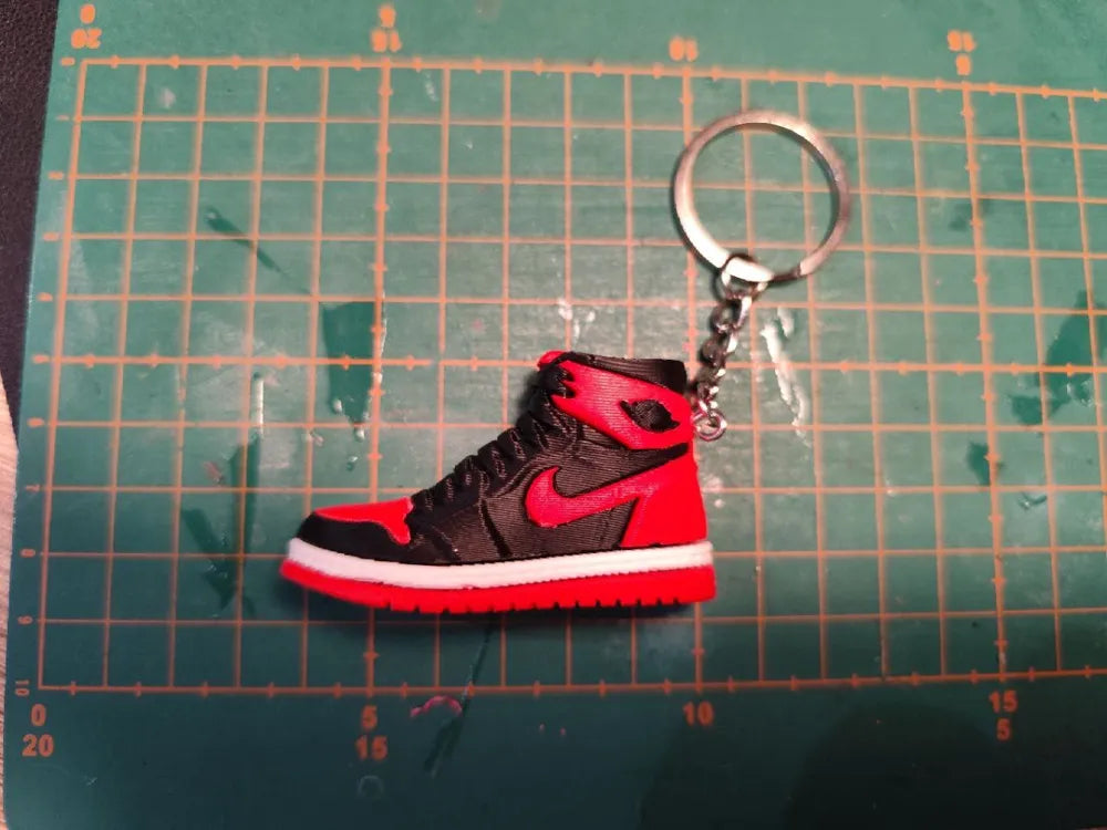 NIKE AIR JORDAN 1 AYRILMIŞ ANAHTARLIK