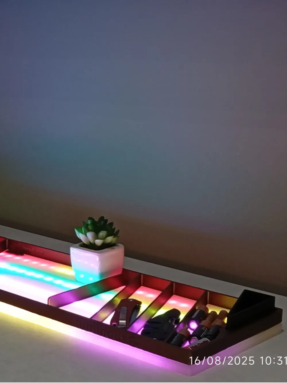 "Aydınlık" 80 cm! masa düzenleyici